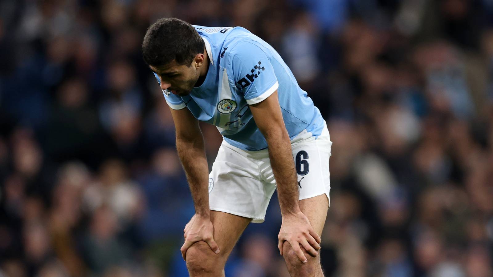 City reject Barcelona's opening offer for Rodri